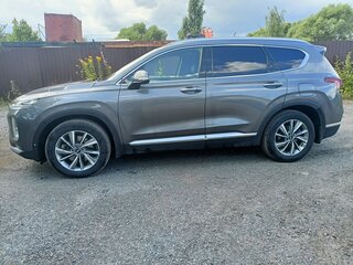 2019 Hyundai Santa Fe IV, серый, 2650000 рублей, вид 4