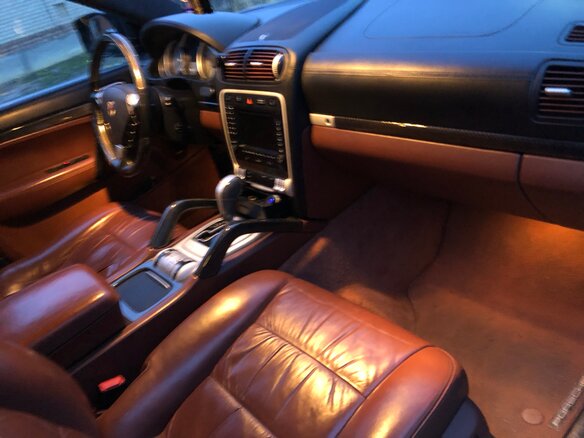 2007 Porsche Cayenne Turbo I Рестайлинг (957), чёрный, 1500000 рублей - вид 10