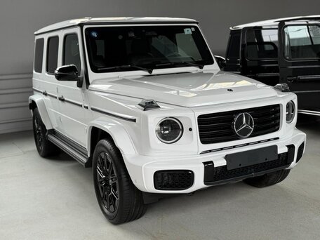 2026 Mercedes-Benz G-Класс 450 d III (W465) Рестайлинг, белый, 23900000 рублей, вид 4