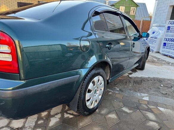 2008 Skoda Octavia I (A4) Рестайлинг, зелёный, 600000 рублей - вид 3