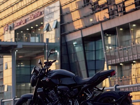 2021 Honda CB 1000, чёрный, 1300000 рублей, вид 2