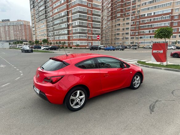 2012 Opel Astra GTC J Рестайлинг, красный, 877000 рублей - вид 6