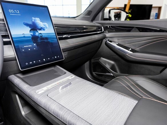 2026 Geely Preface I, белый - вид 12