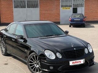 2009 Mercedes-Benz E-Класс 200 III (W211, S211) Рестайлинг, серебристый, 1000000 рублей, вид 1