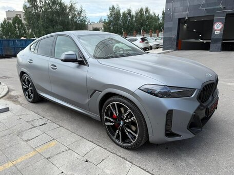 2025 BMW X6 40d III (G06) Рестайлинг, серый, 18500000 рублей, вид 1