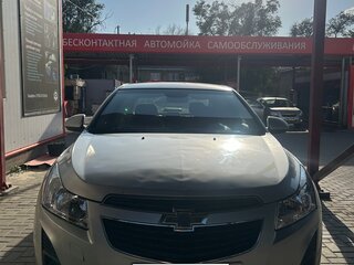 2013 Chevrolet Cruze I Рестайлинг, серебристый, 670000 рублей, вид 2