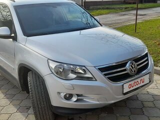 2011 Volkswagen Tiguan I, серебристый, 1050000 рублей, вид 1