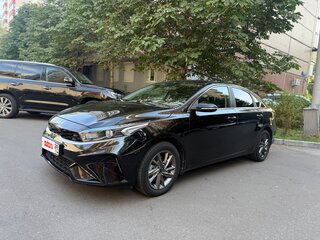 2021 Kia Cerato IV Рестайлинг, чёрный, 2045000 рублей, вид 1