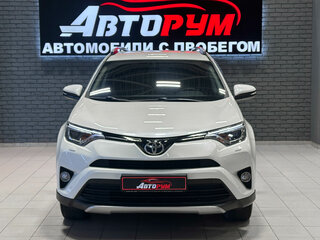 2017 Toyota RAV4 IV (XA40) Рестайлинг, белый, 2470000 рублей, вид 3