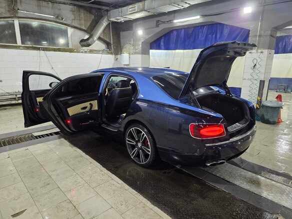 2016 Bentley Flying Spur II, синий - вид 5