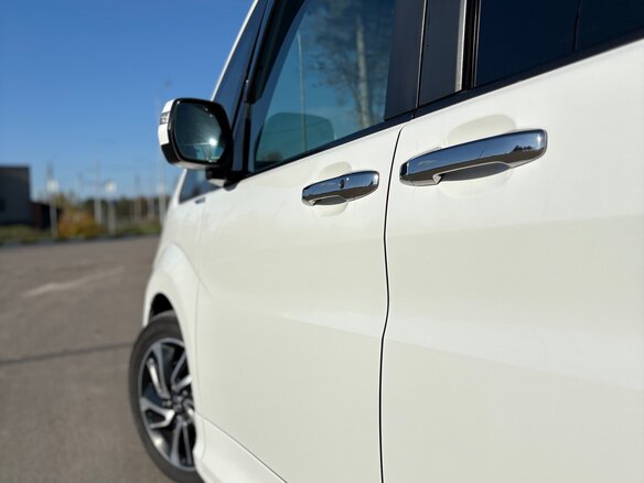 2015 Honda Stepwgn Spada V, белый, 1600000 рублей - вид 23
