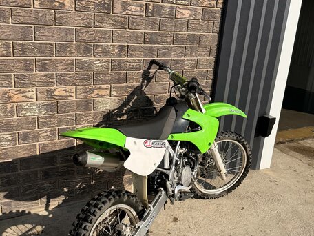 2003 Kawasaki KX 85, зелёный, 184990 рублей, вид 4
