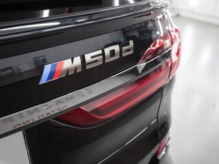 2021 BMW X7 M50d I (G07), чёрный, 13000000 рублей, вид 5