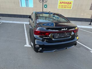 2025 Kia Cerato IV Рестайлинг, чёрный, 3500000 рублей, вид 5