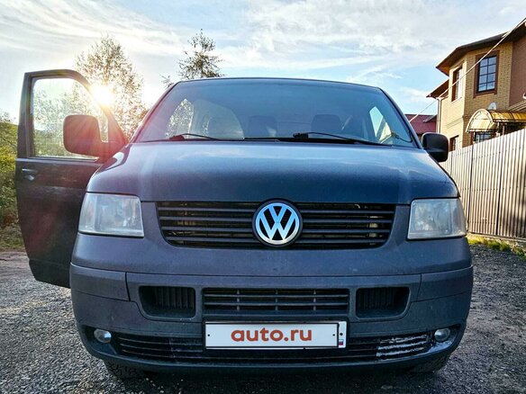 2005 Volkswagen Transporter Long T5, зелёный, 900000 рублей