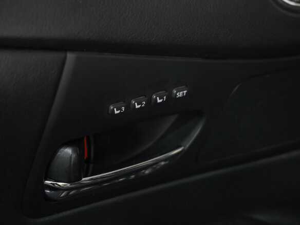 2012 Lexus RX 350 III Рестайлинг, жёлтый, 2079000 рублей - вид 23
