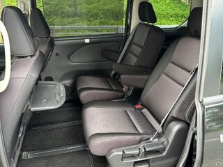2018 Nissan Serena V (C27), чёрный, 2150000 рублей, вид 5