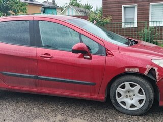 2008 Peugeot 308 I, красный, 300000 рублей, вид 2
