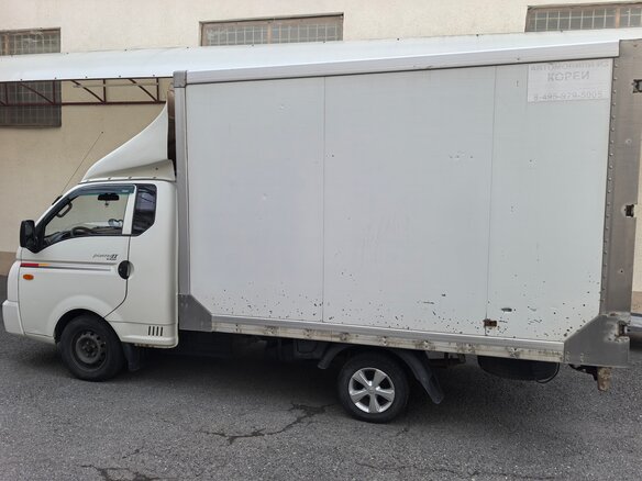 2013 Hyundai Porter II, белый, 800000 рублей - вид 1