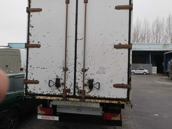 2013 Mercedes-Benz Sprinter, белый, 1790000 рублей - вид 3