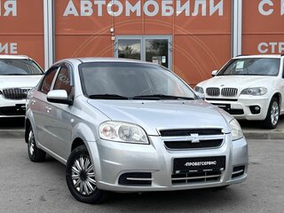 2010 Chevrolet Aveo I Рестайлинг, серебристый, 535000 рублей, вид 3
