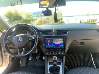 2015 Skoda Octavia III (A7), белый, 1300000 рублей, вид 4