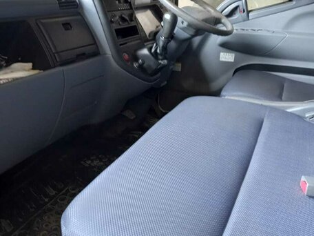 2008 Fuso (Mitsubishi) Canter, белый, 1900000 рублей, вид 5