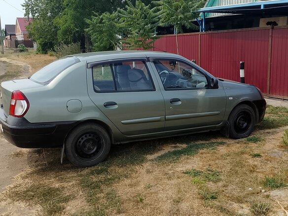 2004 Renault Symbol I Рестайлинг, серый, 330000 рублей - вид 1