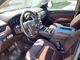 2020 Chevrolet Tahoe IV, чёрный, 4750000 рублей, вид 5