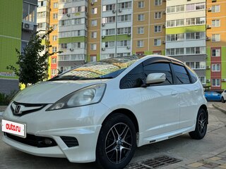 2010 Honda Fit II, белый, 750000 рублей, вид 1