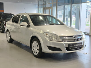 2011 Opel Astra H Рестайлинг, серебристый, 396000 рублей, вид 3