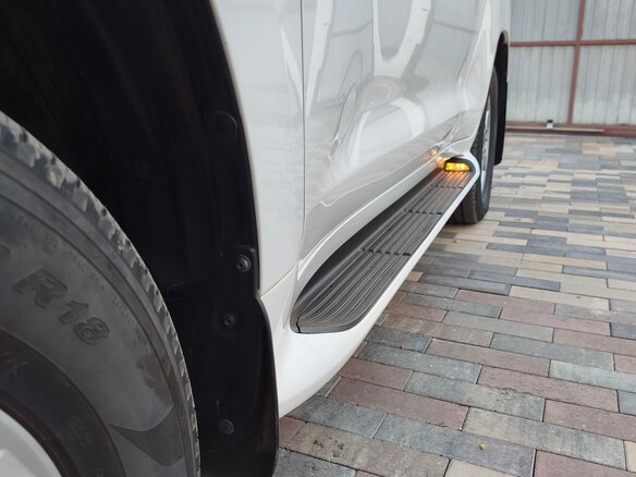 2008 Lexus LX 570 III, белый, 3150000 рублей - вид 5