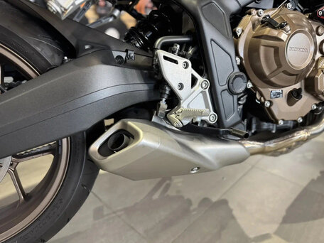 2024 Honda CB 650R, чёрный, 1220000 рублей, вид 4