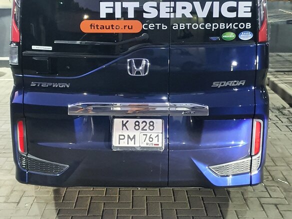 2019 Honda Stepwgn Spada V Рестайлинг, синий, 2390000 рублей - вид 11