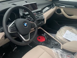 2020 BMW X1 18i sDrive II (F48) Рестайлинг, синий, 2890000 рублей, вид 3