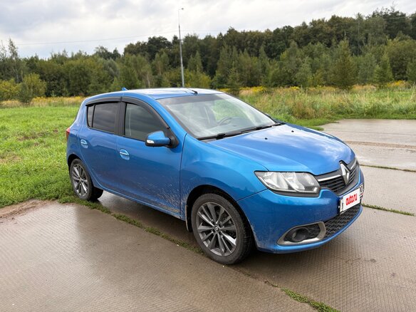 2016 Renault Sandero II, синий, 615000 рублей - вид 1