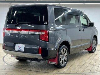 2021 Mitsubishi Delica D:5 I Рестайлинг, серый, 2500404 рублей, вид 3