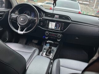 2018 Kia Rio IV, чёрный, 1740000 рублей, вид 3