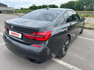 2016 BMW 7 серии 730d xDrive VI (G11/G12), серый, 3650000 рублей, вид 5