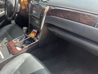 2016 Toyota Camry VII (XV50) Рестайлинг, чёрный, 2400000 рублей, вид 2
