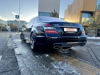 2006 Mercedes-Benz S-Класс 600 Long V (W221), чёрный, 2000000 рублей, вид 3