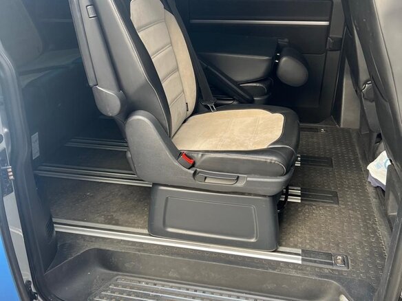 2016 Volkswagen Multivan T6, серебристый, 3850000 рублей - вид 22