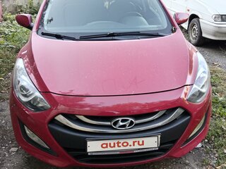 2014 Hyundai i30 II, красный, 900000 рублей, вид 1