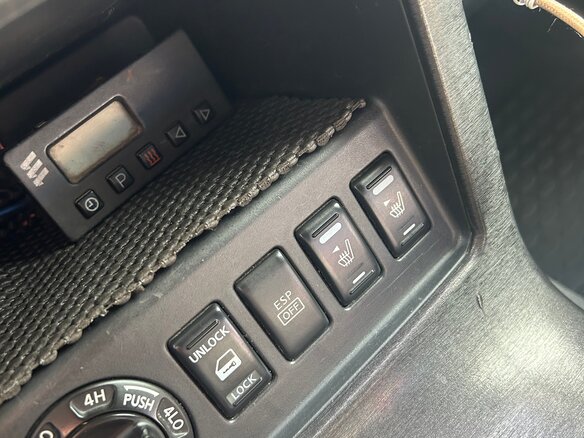 2008 Nissan Pathfinder III, серый, 1420000 рублей - вид 16