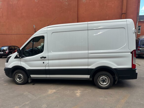2021 Ford Transit, белый, 3950000 рублей - вид 4
