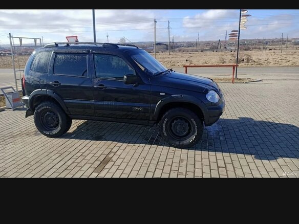 2007 Chevrolet Niva I, чёрный, 330000 рублей - вид 3