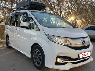 2016 Honda Stepwgn Spada V, белый, 1900000 рублей, вид 2