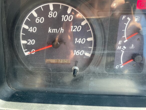 2003 Isuzu Elf (N-series), белый, 1900000 рублей - вид 9