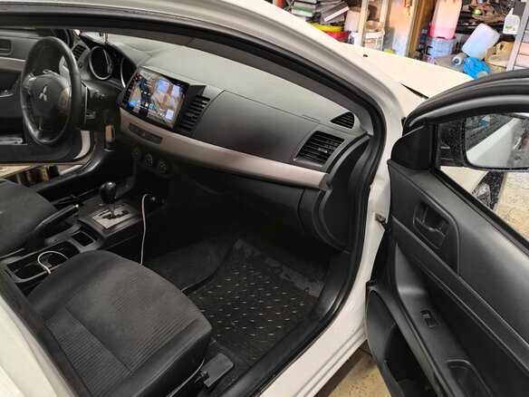 2013 Mitsubishi Lancer X Рестайлинг, белый - вид 5