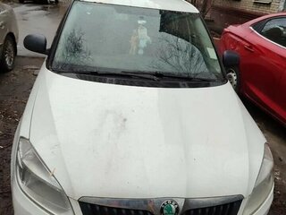 2012 Skoda Fabia II Рестайлинг, белый, 375000 рублей, вид 1